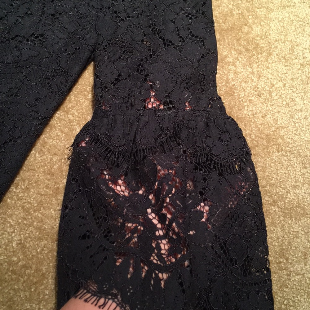 Banana Republic 3/4 Bell Sleeve Lace Shift Dress 6 - Picture 6 of 8